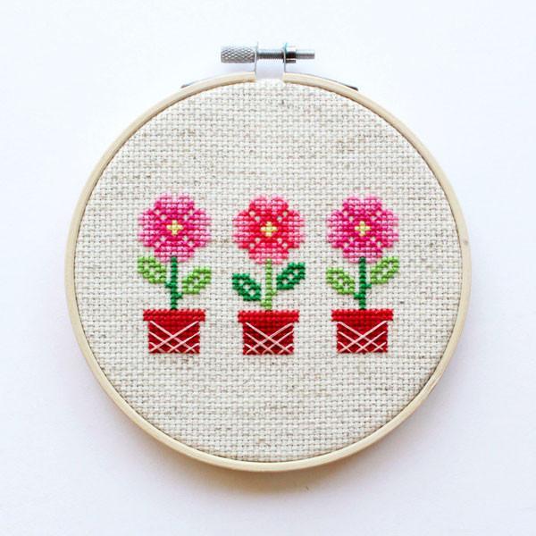 Counted Cross Stitch Pattern PDF. Instant Download. Flowers 